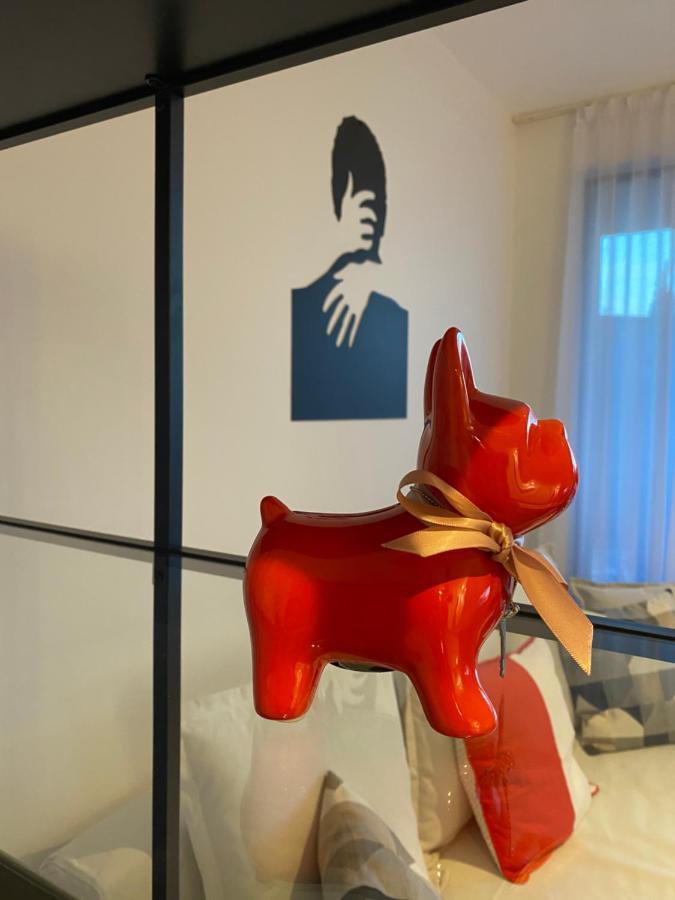 Cozy Red Bulldog Place In Apart-Complex/Pool Βάρνα Εξωτερικό φωτογραφία